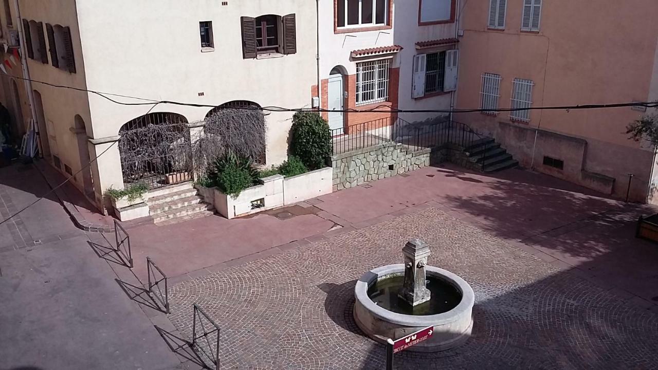 Ferienwohnung Splendide Studio Au Coeur Historique De Fréjus Exterior foto